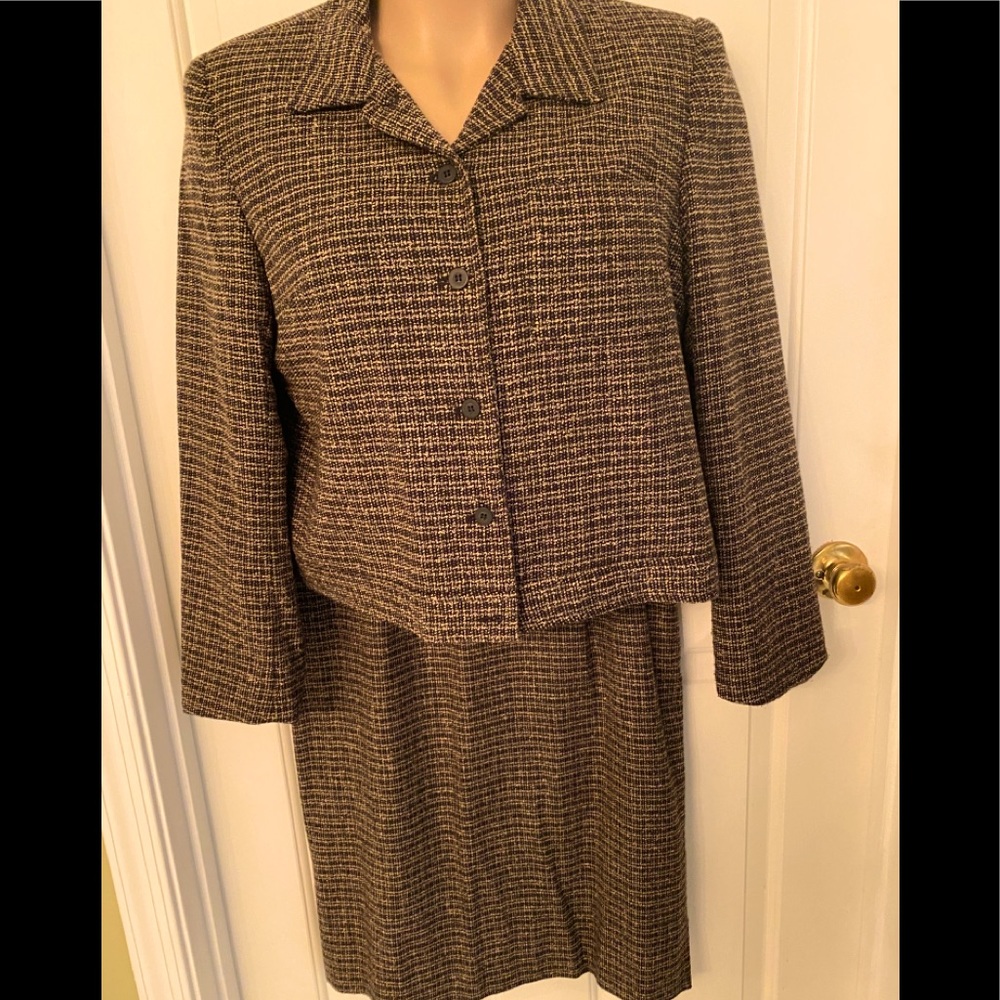 Tweed suit - classic look blazer and skirt